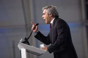 Nuno Melo quer um CDS de “centro-direita moderno” e militantes a pagar quotas