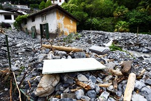 Clima: Cidades do norte de Itália entre inundações e tempestades de granizo