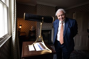 O culto da carga, por David Attenborough