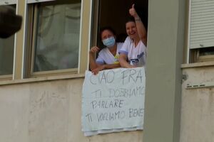 Papa Francisco deixa hospital após operação aos intestinos - sábado