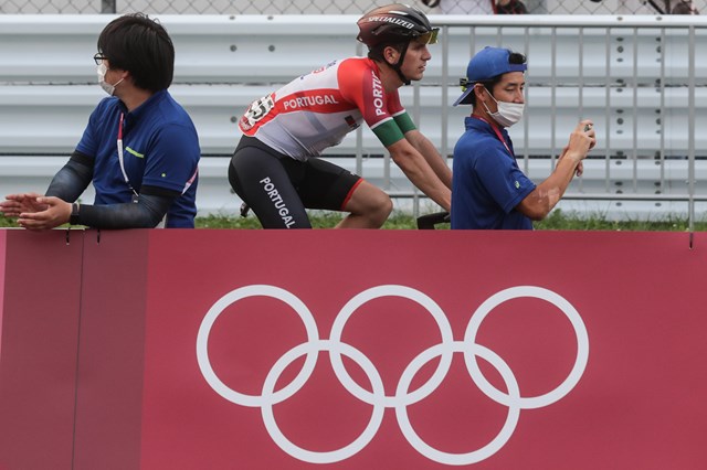 Tóquio2020: João Almeida 16.º e Nelson Oliveira 21.º no contrarrelógio, Roglic campeão