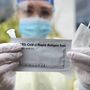 Covid-19. Farmácias venderam mais de um milhão de testes rápidos