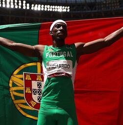 Pichardo sagra-se bicampeão mundial no triplo salto
