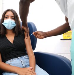 ONU alerta que desigualdade está a tornar pandemias mais prováveis, mortíferas e caras 