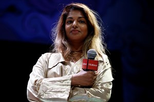 M.I.A tem percalço com carro em Portugal e agradece a ajuda