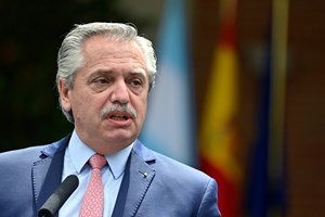 Covid-19: Presidente da Argentina lamenta festa durante pandemia