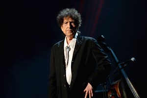 Bob Dylan dá três concertos em Portugal em junho 