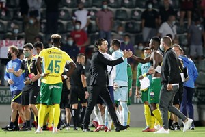 Paços de Ferreira vence Tottenham e ganha vantagem no 'play-off'
