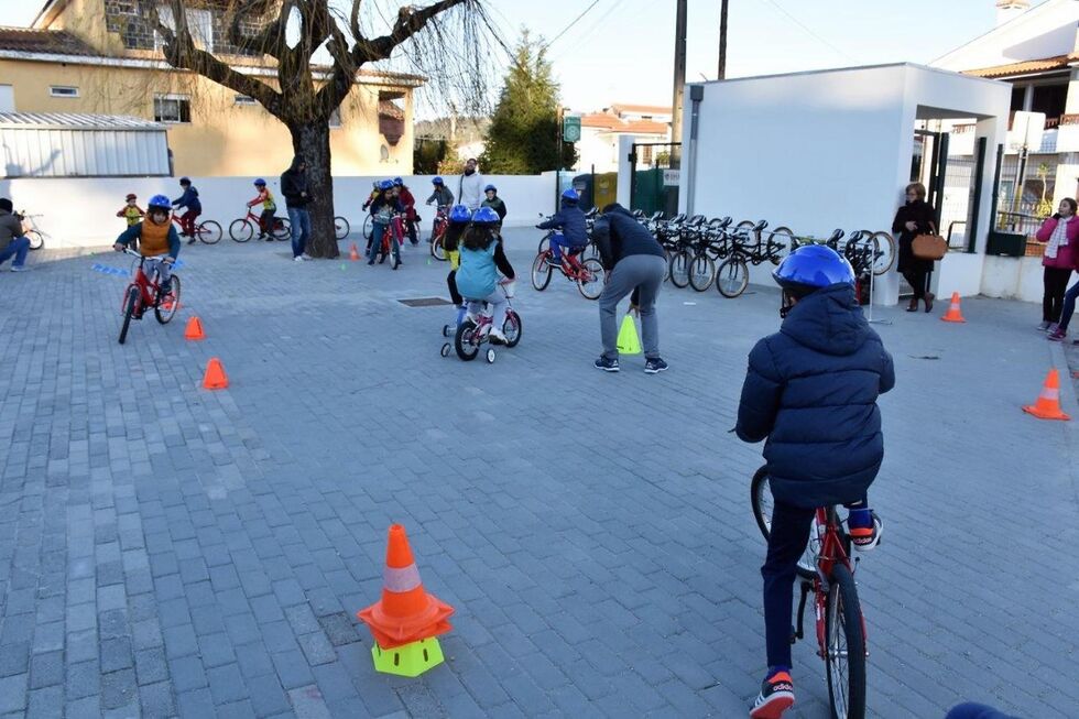 Bicicletas nas escolas