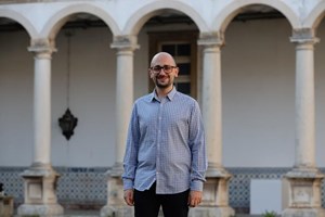 Refugiado sírio imagina a reconstrução de Alepo a partir de Portugal