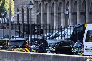 Ataques de Paris. “Sou um soldado do Estado Islâmico”, diz terrorista em julgamento