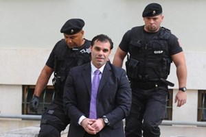 Ex-PSP líder da Máfia da Noite desafia juiz negacionista para combate