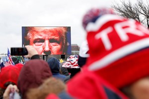 Como Trump prepara o regresso