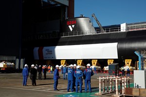 França diz-se 'enganada' pela Austrália após suspensão de contrato de submarinos