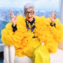 A caminho dos 101 anos, Iris Apfel desenha coleção para a H&M
