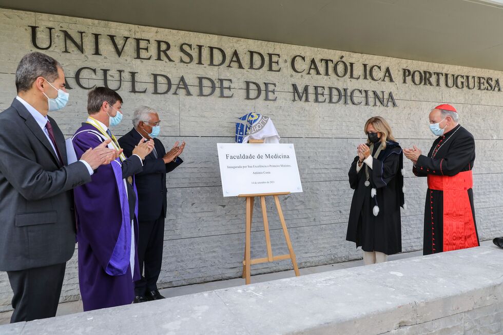 Universidade Católica_Faculdade Medicina