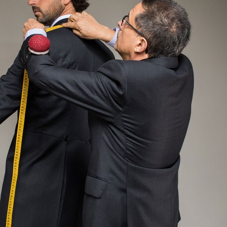 Moda intemporal: esta é a marca que une classe e caráter! 