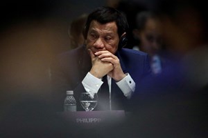Presidente filipino Rodrigo Duterte anuncia retirada da política