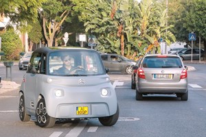 Testámos o carro de dois metros