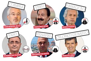 Autarcas e cobradores de promessas