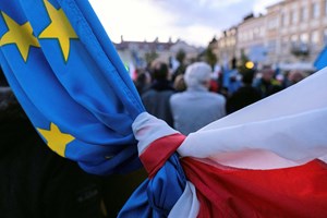 Bruxelas defende que “lugar da Polónia é na UE” apesar de tensão com Varsóvia