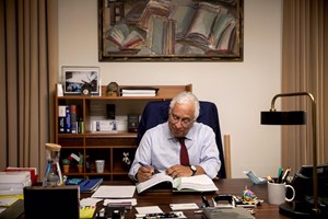 OE2022: só há crise política se Costa quiser, o alívio curto no IRS e a despesa a pesar