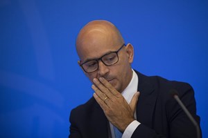Os trabalhos de Leão: os trunfos e as dores de cabeça à esquerda