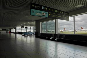 Covid-19: Reforçada capacidade no aeroporto de Lisboa, mas ANA apela a testagem noutros locais