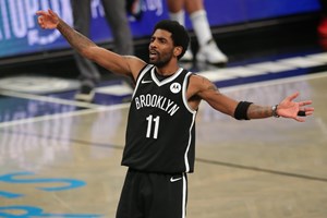 Kyrie Irving. Entre Satanás e as vacinas covid-19