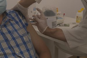 Covid-19: Regulador da UE só admite quarta dose da vacina para imunodeprimidos