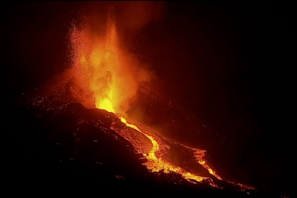 Time-lapse mostra aumento de atividade no vulcão de La Palma