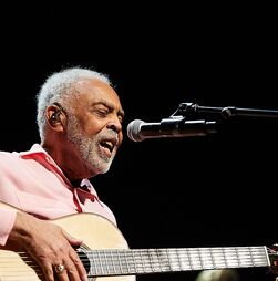 Gilberto Gil dá concerto único em Portugal