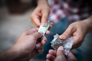 Mais de 4 milhões de doses de droga apreendidas e 345 detidos em operação nacional