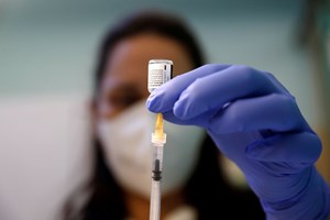 Covid-19. Itália vai administrar terceira dose da vacina a maiores de 40 anos