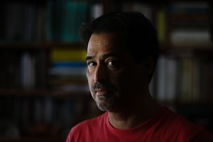 José Eduardo Agualusa: 'Temos de fazer contas ao custo da pandemia'