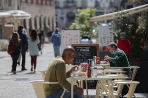Restaurantes podem recusar partilha de pratos e cobrar mais, defende Governo 