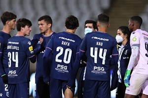 Liga diz que Belenenses SAD e Benfica recusaram adiamento do jogo