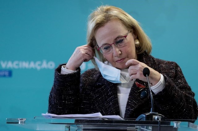 DGS não divulga pareceres sobre vacinar crianças, só 'nota técnica'