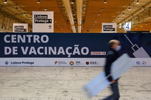 Covid-19: Portugal no topo mundial na vacinação