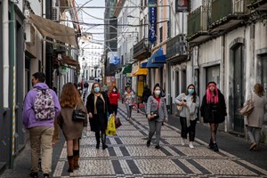 Mais 58.131 casos e 43 mortes por covid-19 em Portugal
