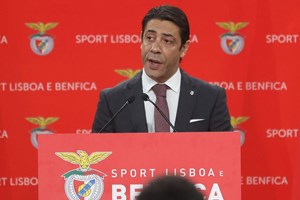 Direção da SAD do Benfica apresenta renúncia aos cargos