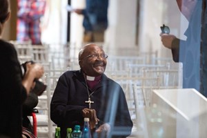 Desmond Tutu (1931-2021). A voz dos sem voz