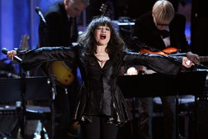 Morreu a principal vocalista das The Ronettes, Ronnie Spector, aos 78 anos