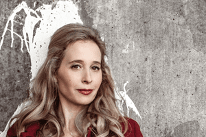 Noreena Hertz: 'A solidão é tão prejudicial para a saúde como fumar 14 cigarros por dia”