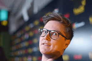 Cinco razões para rir com Hannah Gadsby