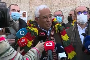 António Costa acusa Rui Rio de estar 'refém da extrema-direita'