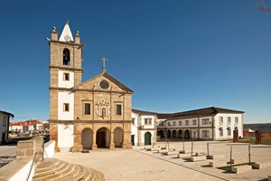 Igreja de Bragança arrematada por cerca de 218 mil euros em leilão 'online'