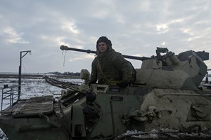 Rússia: 'Ideia de guerra' contra Ucrânia é 'inaceitável'