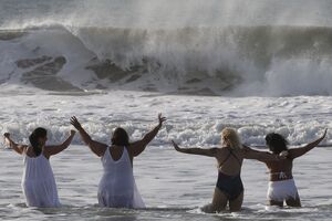 Primeiro mergulho do ano - Carcavelos