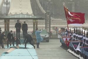 Tempestade de neve na Turquia estraga cerimónia de boas-vindas ao presidente sérvio - sabado